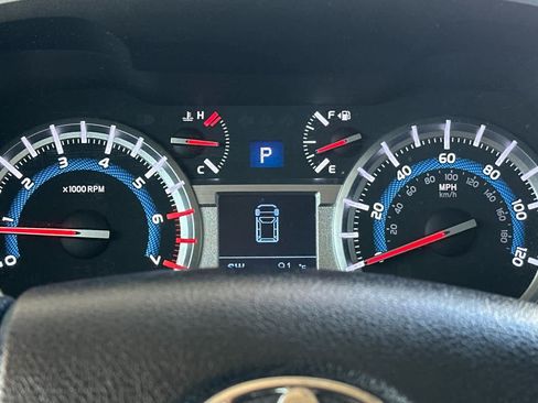 Used 2015 Toyota 4Runner TRD Pro AWD/4WD image 27