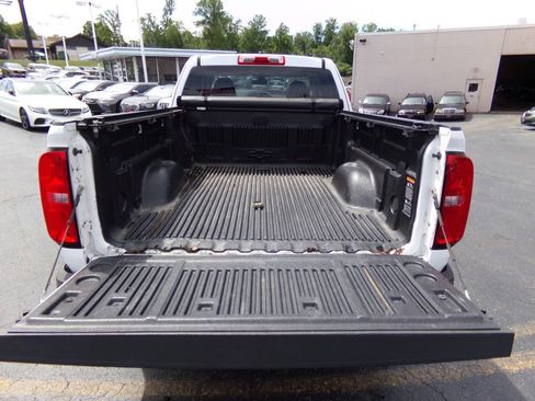 Used 2017 Chevrolet Colorado W/T w/ WT Convenience Package AWD/4WD image 37