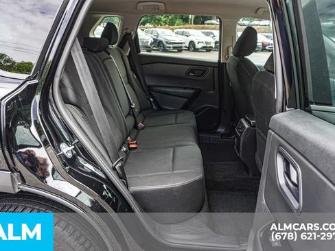 Used 2024 Nissan Rogue S AWD/4WD image 21