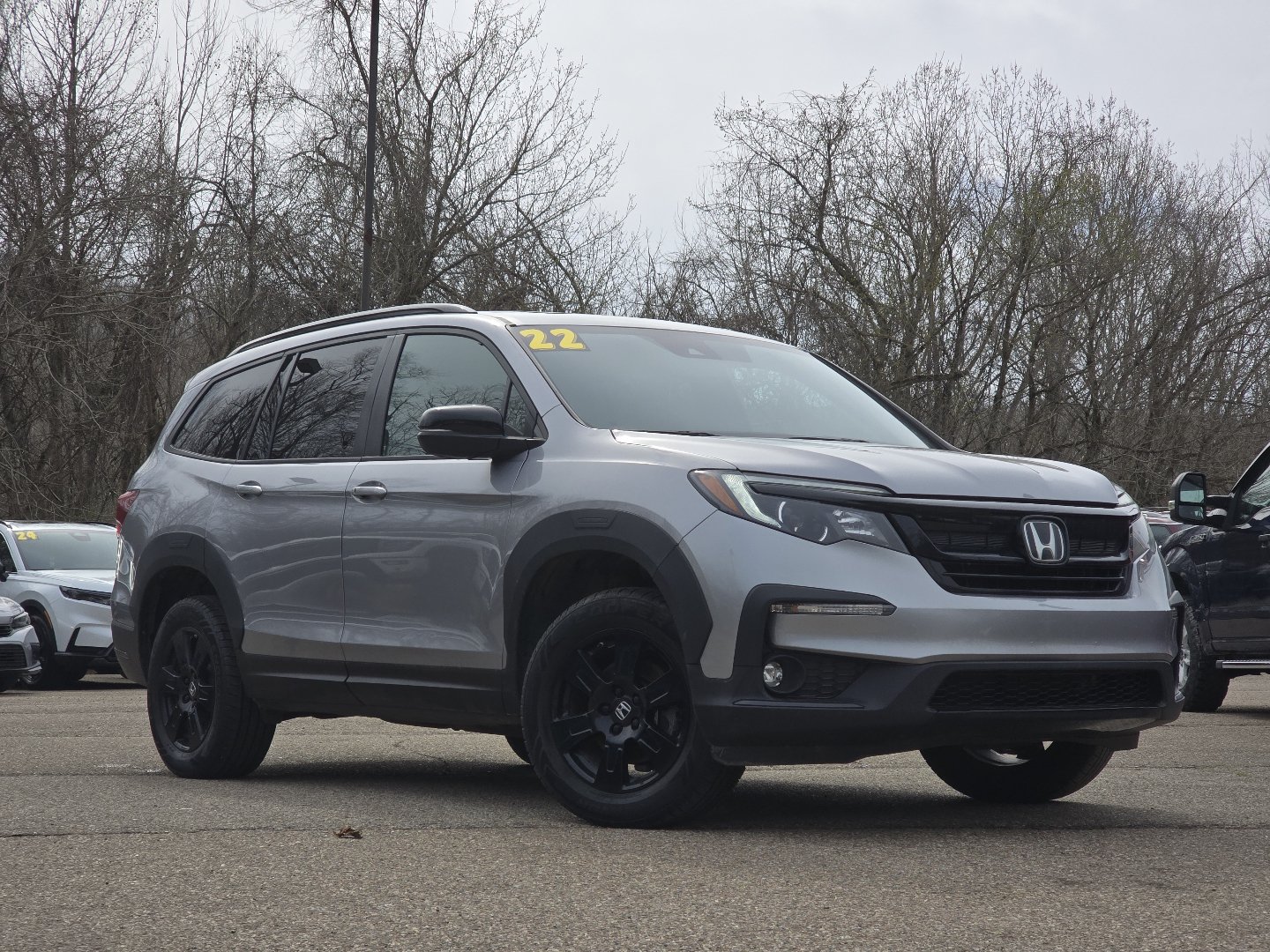 Used 2022 Honda Pilot TrailSport image 2