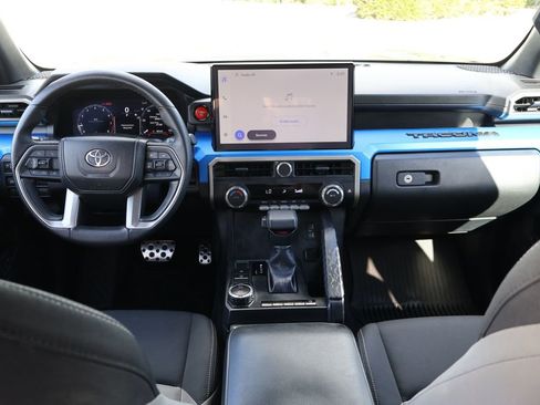 Used 2024 Toyota Tacoma TRD Sport image 24