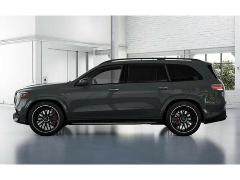 New 2026 Mercedes-Benz GLS 63 AMG 4MATIC image 35