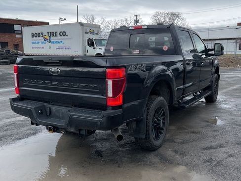 Used 2021 Ford F250 Lariat image 3