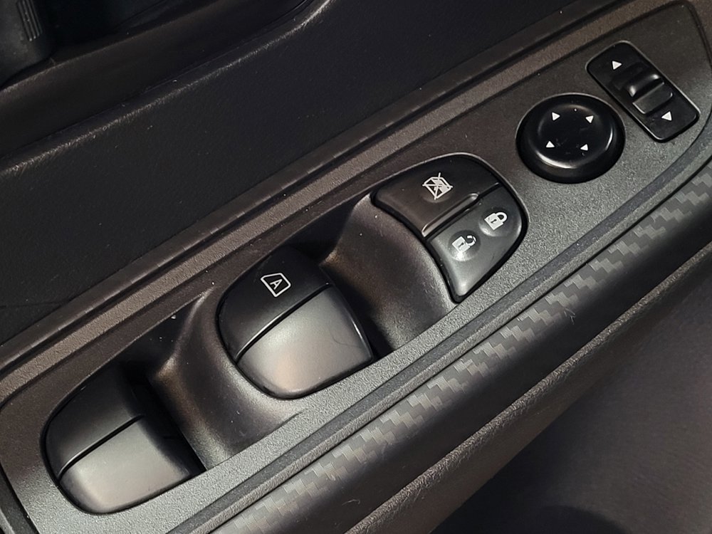 Used 2023 Nissan Versa S w/ Trunk Package FWD image 27