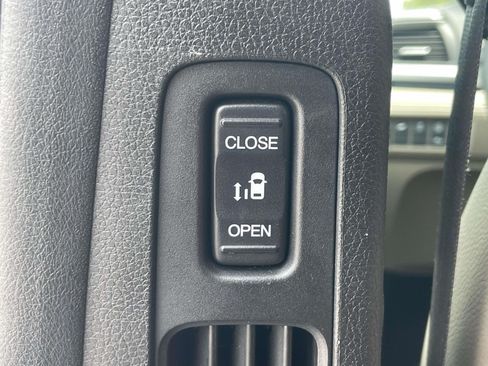 Used 2024 Honda Odyssey Touring image 14
