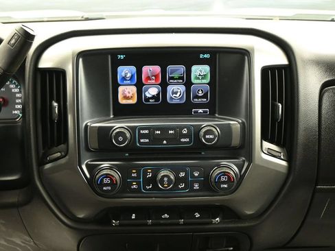 Used 2017 Chevrolet Silverado 1500 LT w/ All Star Edition AWD/4WD image 18
