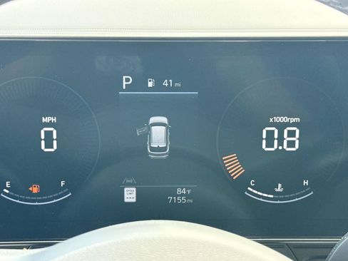 Used 2024 Hyundai Kona SEL FWD image 27