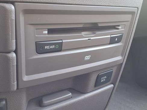 Used 2014 Honda Odyssey Touring image 28