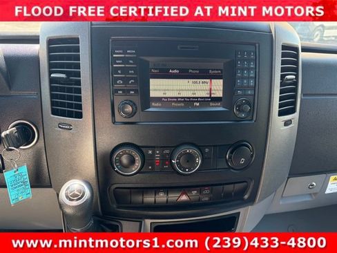 Used 2016 Mercedes-Benz Sprinter 2500 image 10
