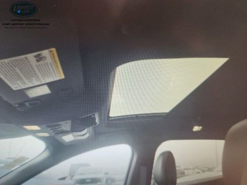 Used 2025 Ford Escape ST-Line Elite w/ Premium Technology Package image 7