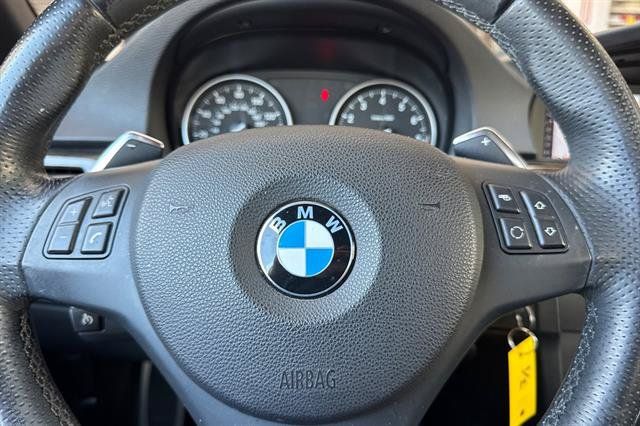 Used 2013 BMW 335i Convertible RWD image 23