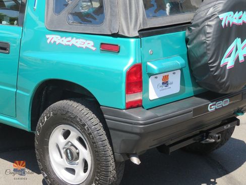 Used 1995 Geo Tracker 2WD 2-Door image 17
