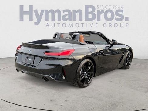 Used 2023 BMW Z4 sDrive30i w/ Shadowloine Package image 3
