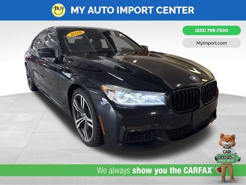 Used 2018 BMW 750i xDrive image 1