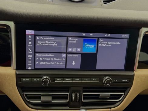 Certified 2021 Porsche Macan S w/ Premium Package Plus AWD/4WD image 18
