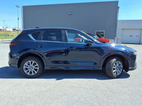 Certified 2025 MAZDA CX-5 AWD 2.5 S w/ Preferred Package image 3