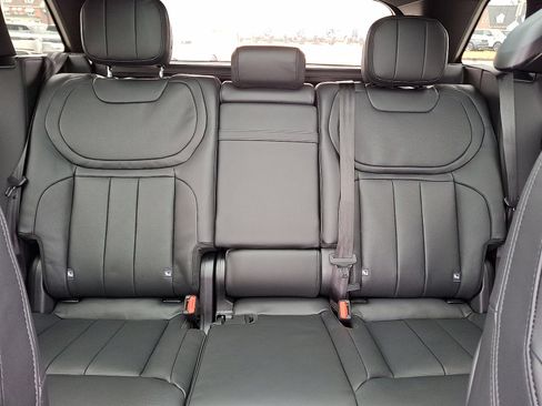 New 2026 Land Rover Range Rover Sport SE image 16
