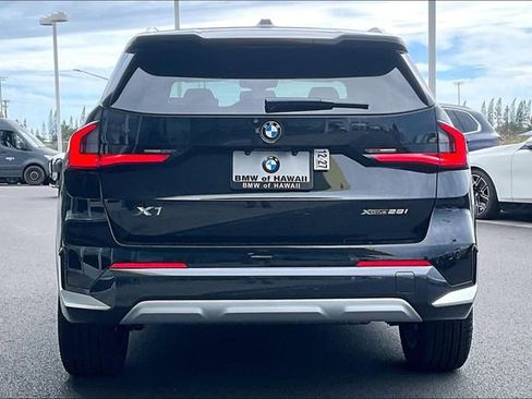 New 2026 BMW X1 xDrive28i w/ Convenience Package AWD/4WD image 4