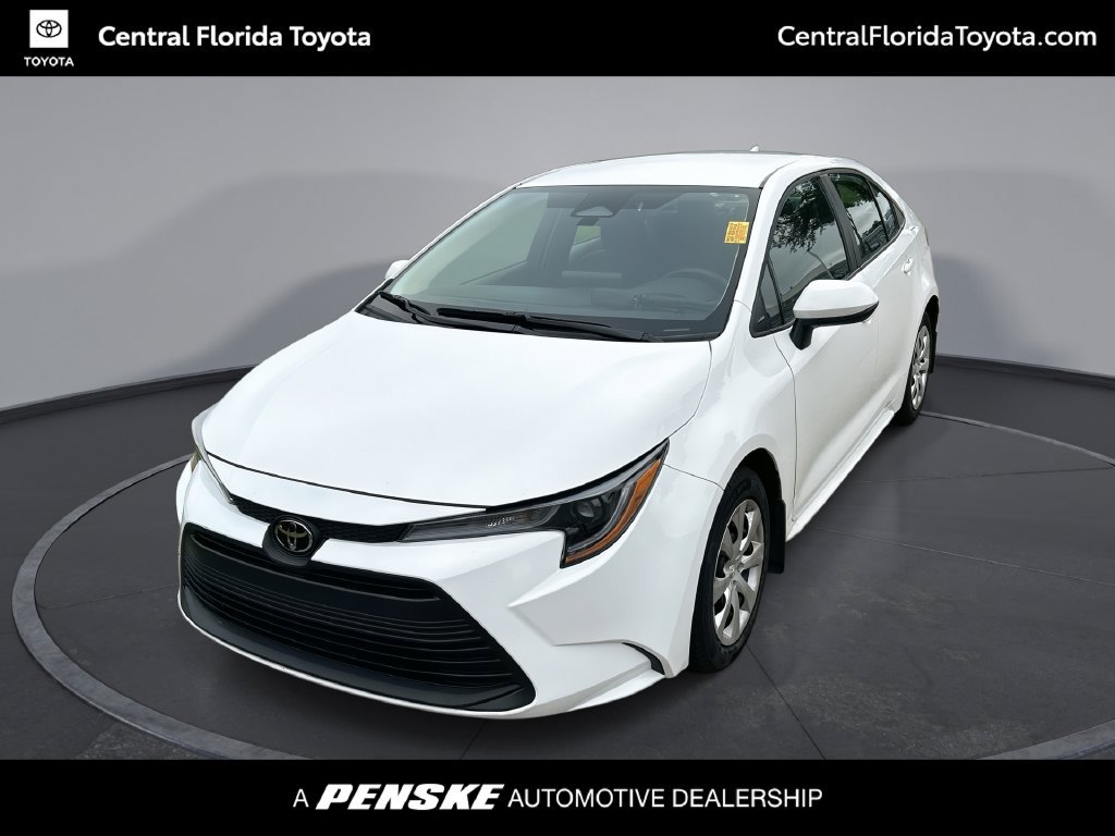 Used 2026 Toyota Corolla LE FWD image 1