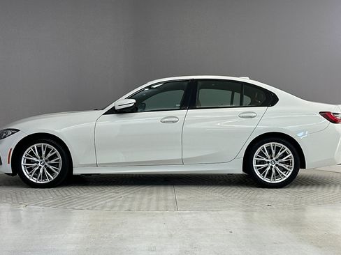 Used 2023 BMW 330i Sedan w/ Convenience Package RWD image 2