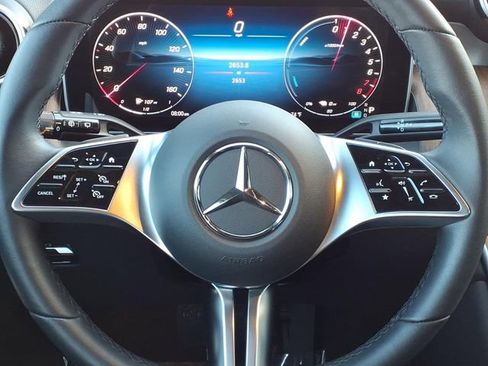 Certified 2025 Mercedes-Benz GLC 350e 4MATIC image 8