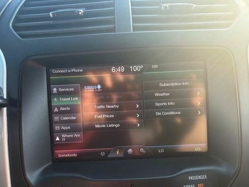 Used 2015 Ford Explorer XLT w/ Equipment Group 202B FWD image 21
