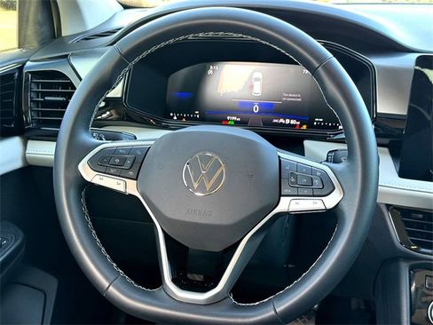 Used 2025 Volkswagen Taos S image 28
