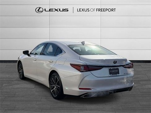 Certified 2024 Lexus ES 350 w/ Premium Package image 5