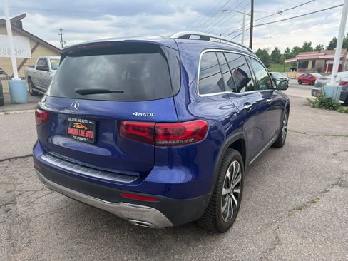 Used 2021 Mercedes-Benz GLB 250 4MATIC image 8