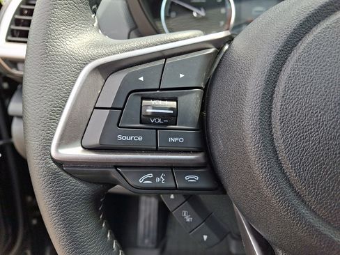 Used 2021 Subaru Forester Touring AWD/4WD image 21