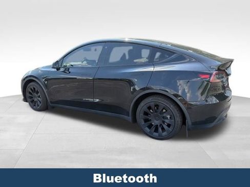 Used 2021 Tesla Model Y Long Range AWD/4WD image 5