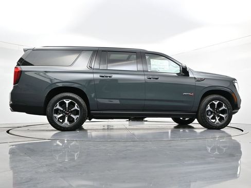 New 2026 GMC Yukon XL AT4 w/ AT4 Premium Plus Package AWD/4WD image 30