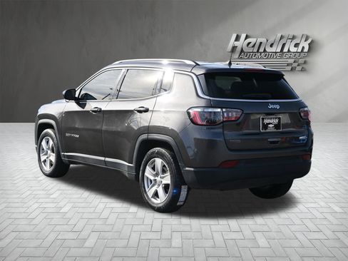 Used 2022 Jeep Compass Latitude w/ Convenience Group image 8