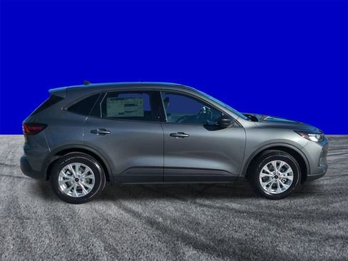 New 2026 Ford Escape Active w/ Tech Pack #1 FWD image 3