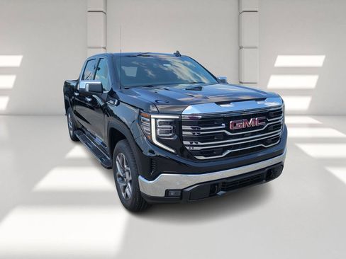 New 2026 GMC Sierra 1500 SLT w/ SLT Premium Plus Package image 3