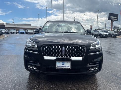 Used 2023 Lincoln Aviator Grand Touring w/ Equipment Group 301A AWD/4WD image 9