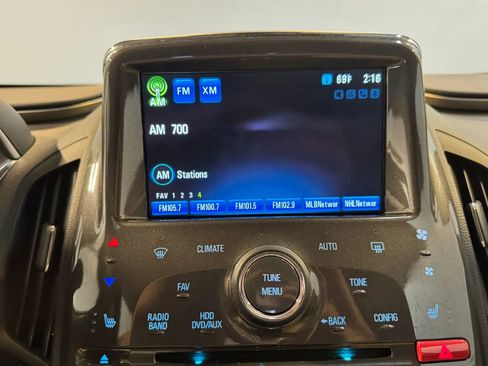 Used 2012 Chevrolet Volt Premium w/ Premium Trim Package image 16