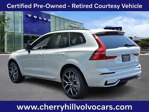 Certified 2025 Volvo XC60 T8 Polestar w/ Protection Package Premier image 5