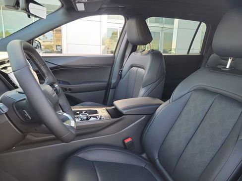 New 2026 Jeep Cherokee Overland image 16