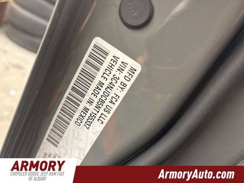 Used 2022 Jeep Compass Limited image 42