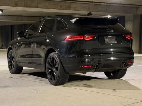 Used 2019 Jaguar F-PACE S AWD/4WD image 3