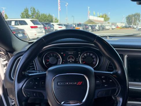 Used 2019 Dodge Challenger SXT RWD image 16