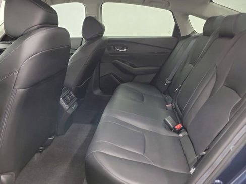 Used 2024 Honda Accord Touring image 12