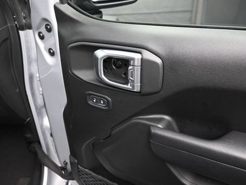 Used 2023 Jeep Wrangler Unlimited Sport w/ Sun And Sound Package AWD/4WD image 46