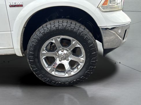 Used 2015 RAM 1500 Laramie w/ Convenience Group AWD/4WD image 34