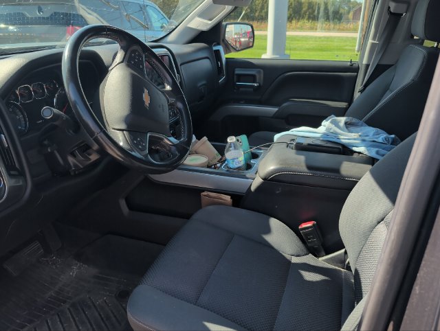 Used 2018 Chevrolet Silverado 1500 LT w/ All Star Edition AWD/4WD image 8
