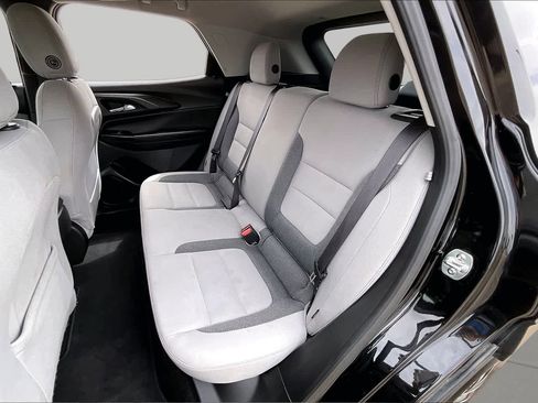 Used 2025 Chevrolet TrailBlazer LT FWD image 20