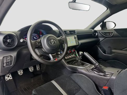 Used 2023 Toyota GR86 Premium RWD image 9
