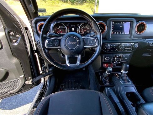 Used 2021 Jeep Gladiator Mojave w/ Cold Weather Group AWD/4WD image 5