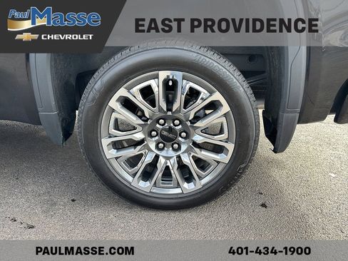 Certified 2026 GMC Sierra 1500 Denali Ultimate image 8